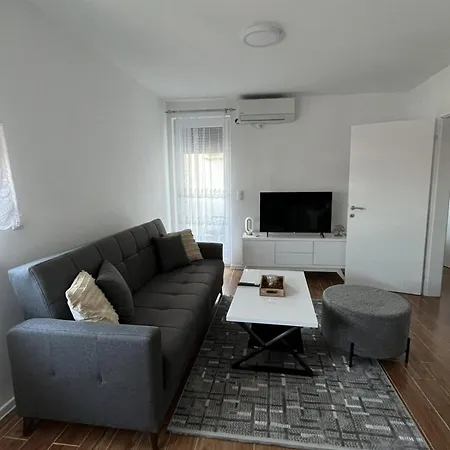 Apartman Esem Stan Na Dan *