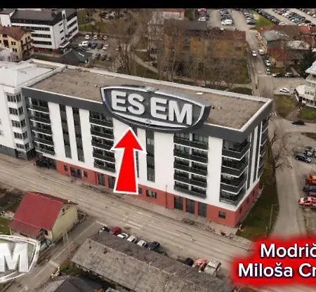 Esem Stan Na Dan Apartman *